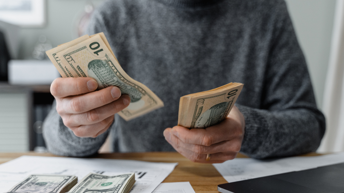 Referencial. Dónde cobrar el bono.