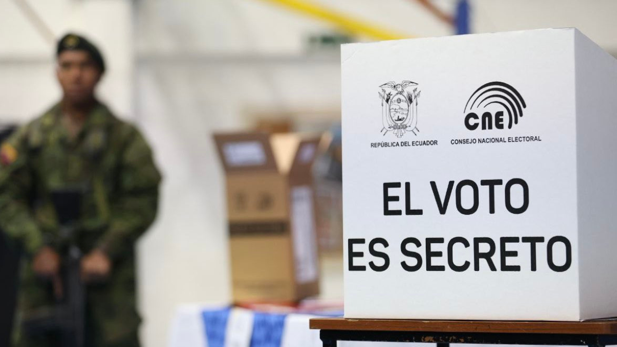 Las elecciones seccionales, previstas para 2027, se adelantaron al 26 de noviembre de 2026.