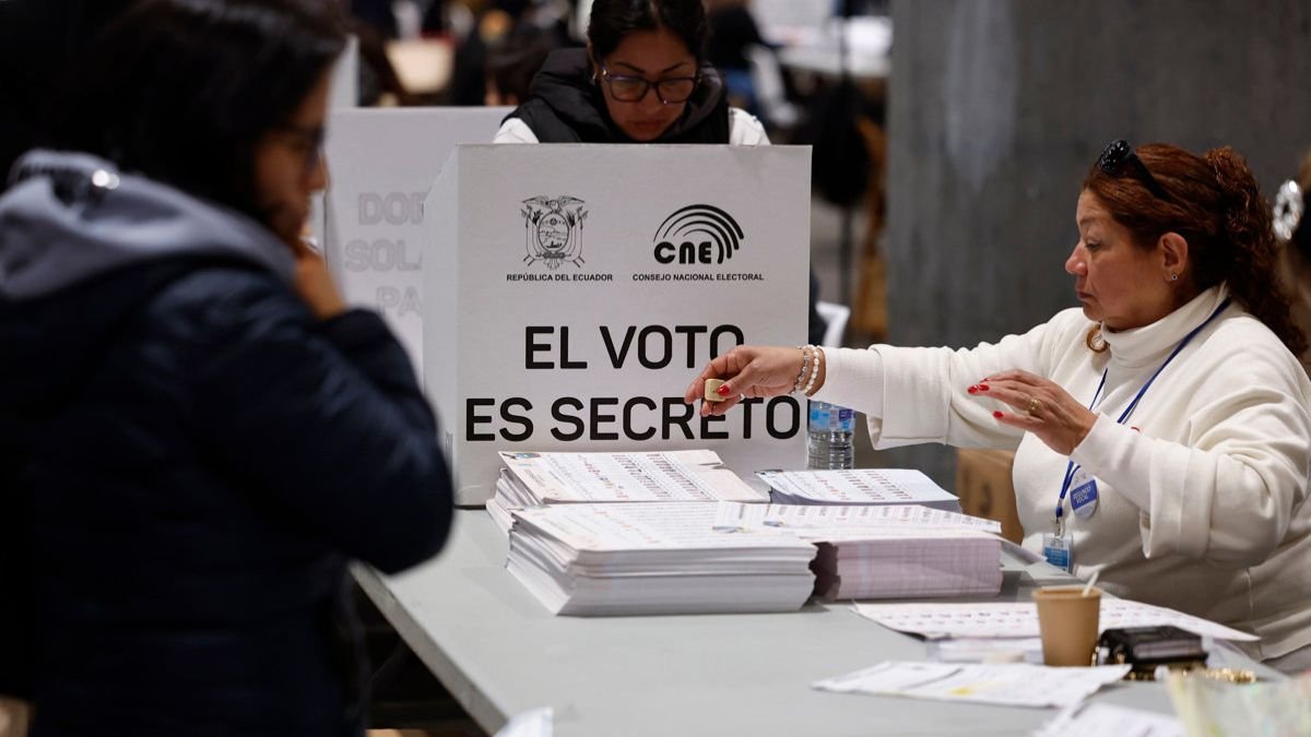 El domingo 13 de abril, la mayoría de ecuatorianos deberá votar obligatoriamente en el balotaje que definirá al próximo presidente.