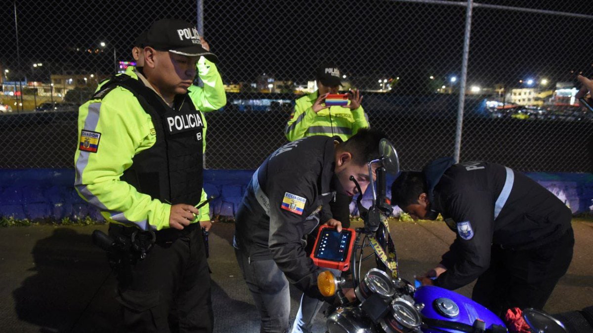 150 policias participaron en los operativos en Solanda.