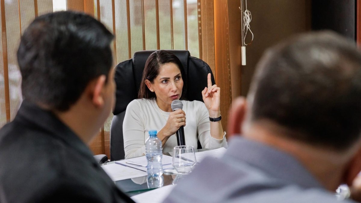 Campaña. La presidenciable por el movimiento correísta, Luisa González, indicó que va a invertir $ 72 millones para la implementación de gestores de paz en el país.