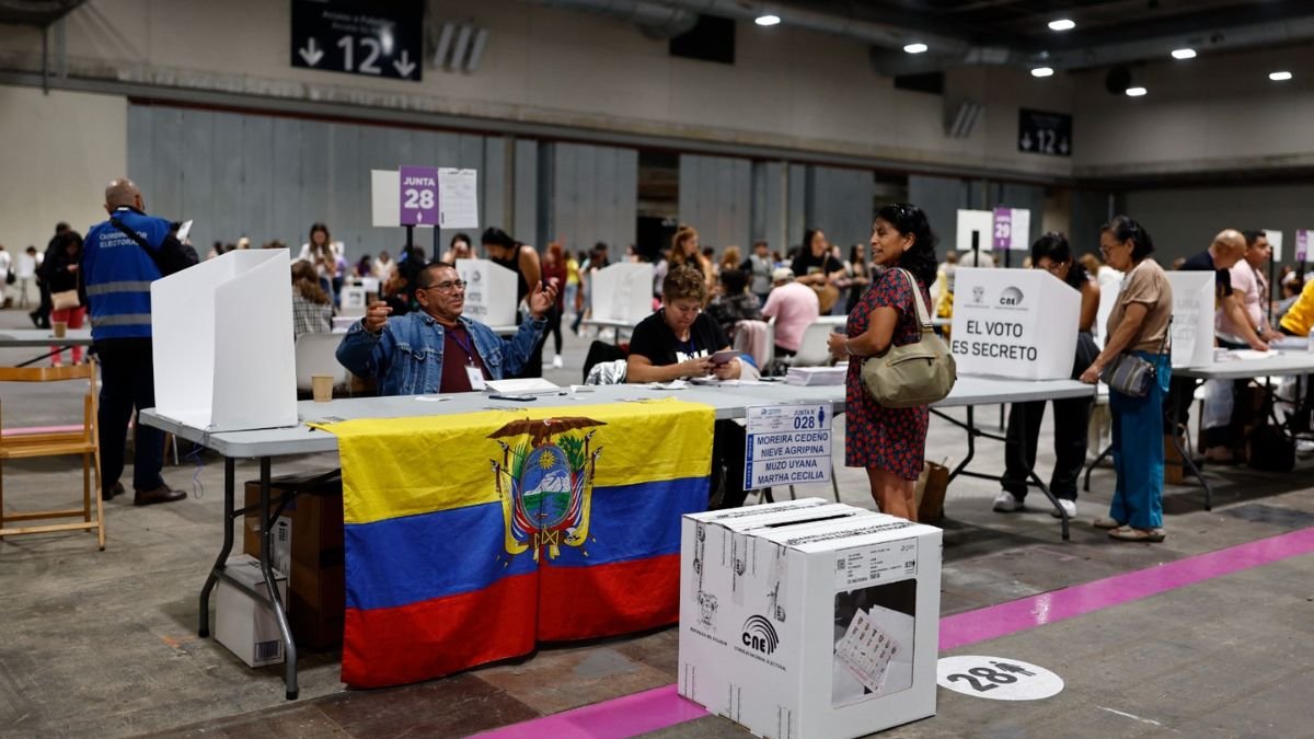 Miles de ecuatorianos en el extranjero han acudido a votar en anteriores elecciones presidenciales.