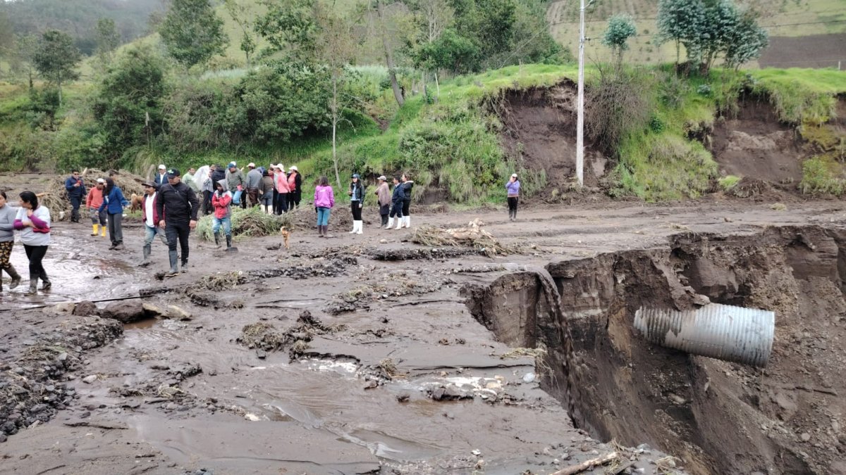 Los aluviones afectan la vialidad de Sigchos.