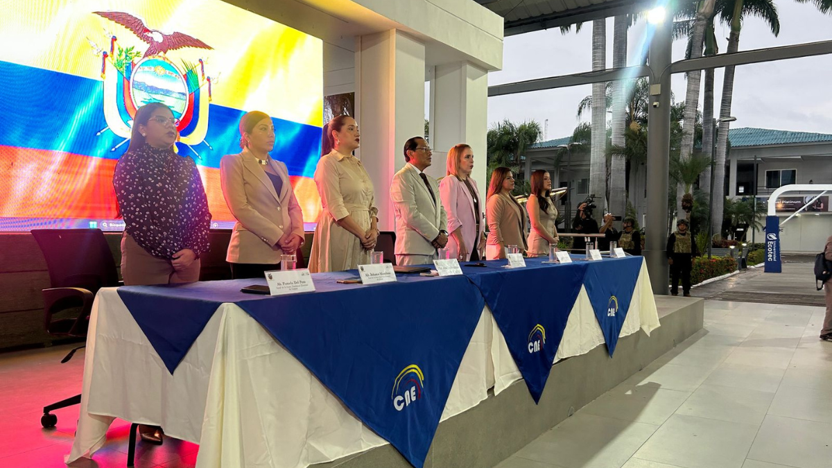 El CNE prometió transparencia en los comicios