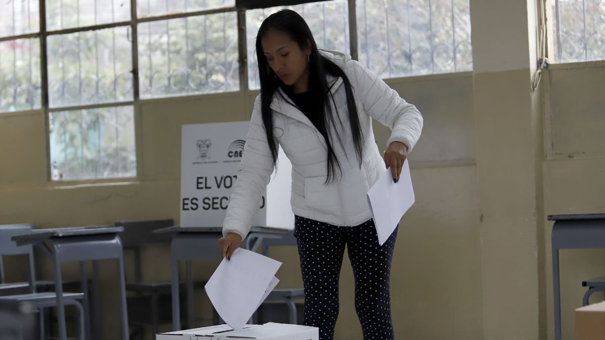 Más de 13 millones de ecuatorianos están convocados a sufragar este 13 de abril.