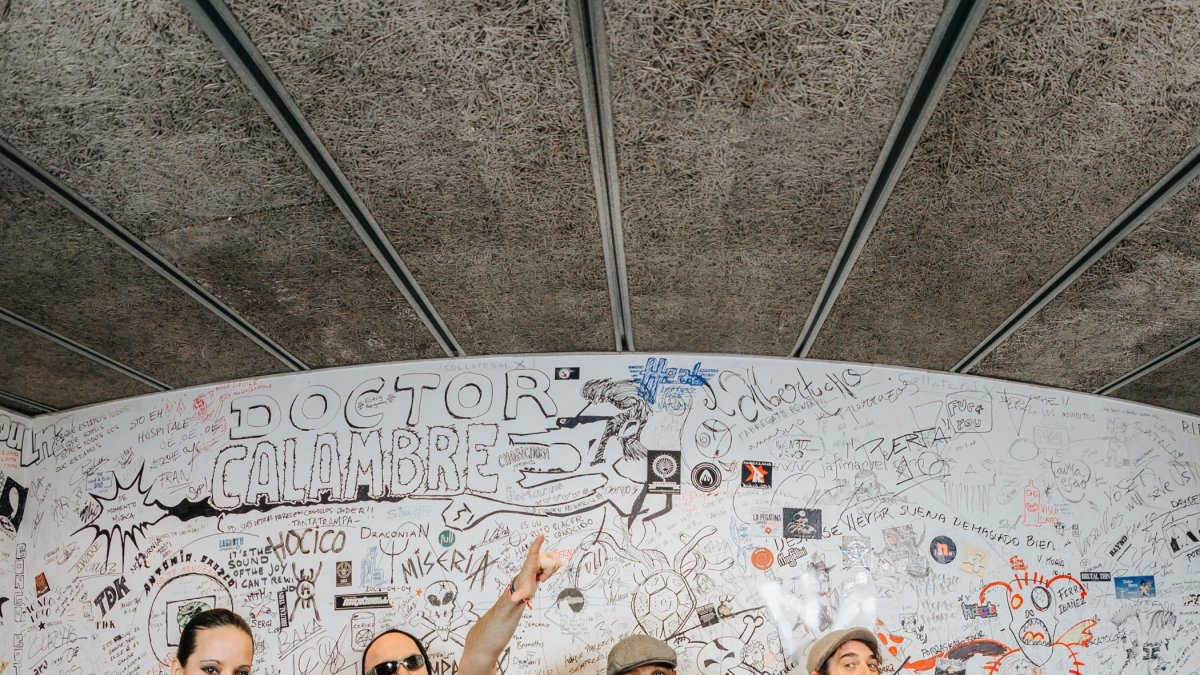 Fan Fan Farria, interpretado junto a Artistas del Gremio, reúne temas como Somos vientos y nuevas canciones.