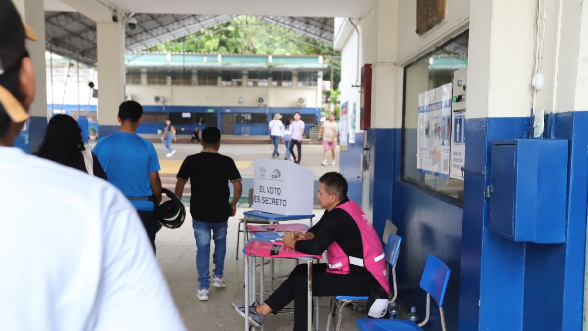 Elecciones segunda vuelta Ecuador.