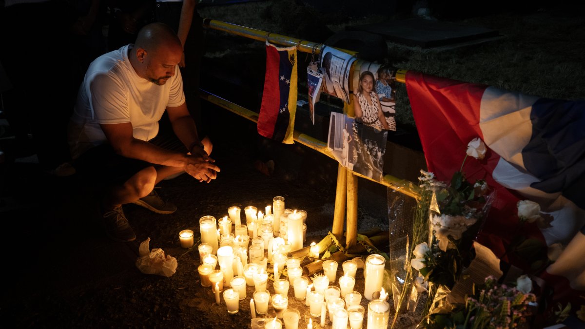 Afecto. Familiares, amigos y fanáticos acudieron a actividad religiosa.