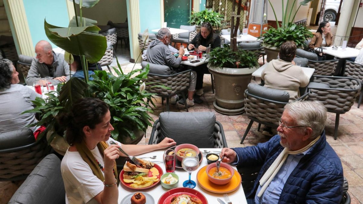 En la Casa de Comidas Paccari se servirá fanesca durante toda esta semana.
