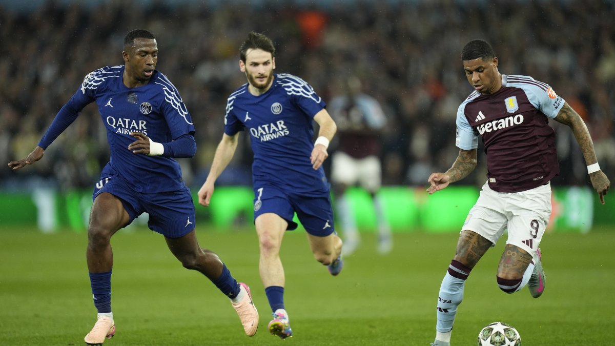 William Pacho destacó en la clasificación de PSG a la semifinal de Champions League.