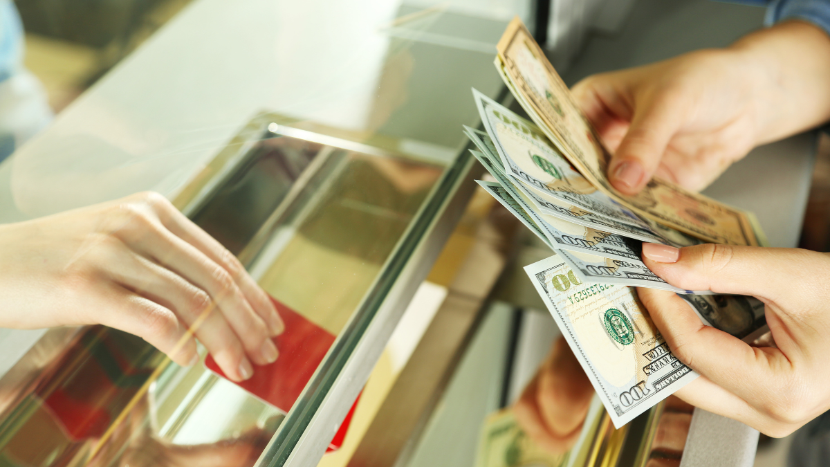 Referencial. El Bono de Desarrollo Humano es un incentivo gubernamental para personas de escasos recursos en Ecuador.