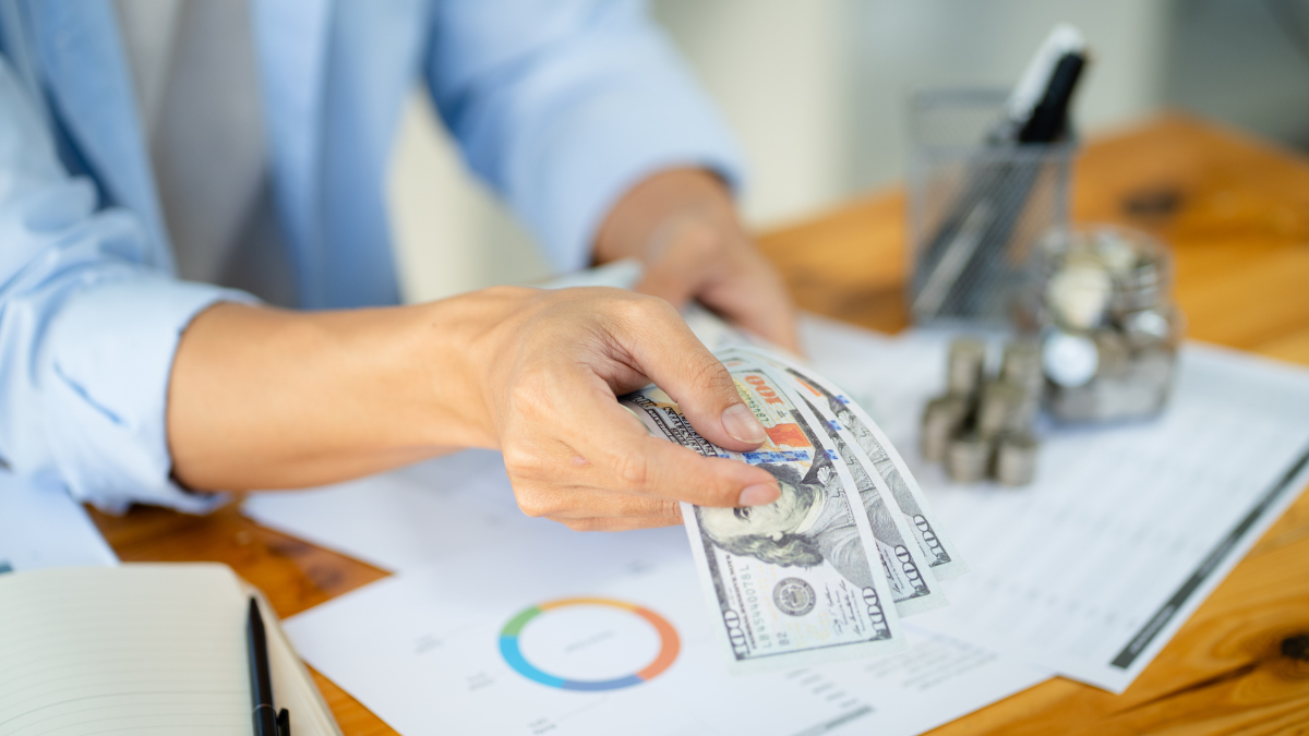 Cómo acceder al bono MIDUVI