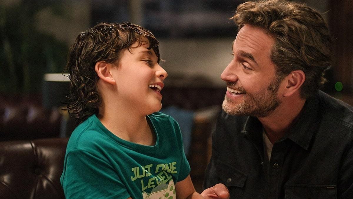 La obra original que inspira 'Lo mejor del mundo' fue realizada en la Argentina, con el título 'Hoy se arregla el mundo'.