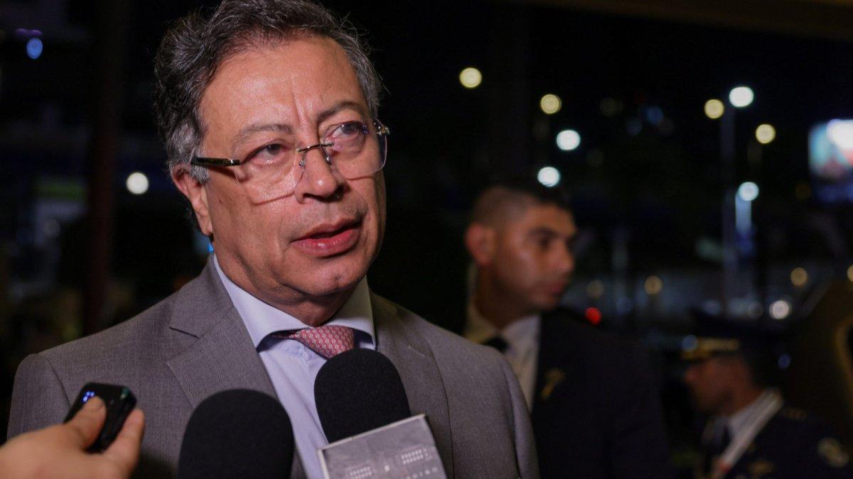 Gustavo Petro volvió a referirse a las elecciones de Ecuador y asegura que observadores colombianos fueron detenidos.
