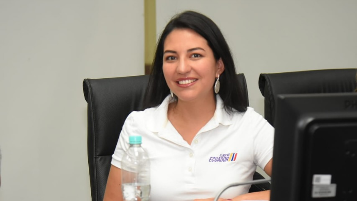Sariha Belén Moya Angulo asume como nueva ministra de Economía y Finanzas de Ecuado