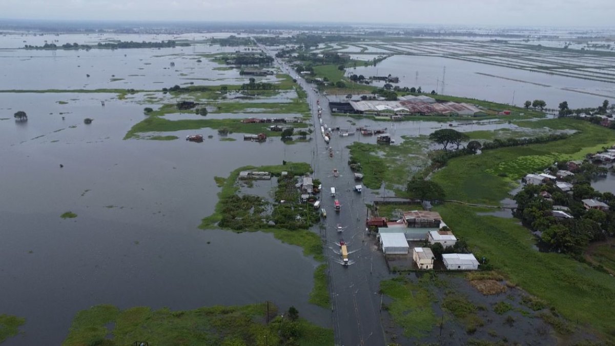 La ciudad registra niveles históricos de inundación.