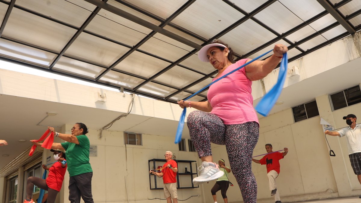 Uno de los programas que hay en Guayaquil para adultos mayores.