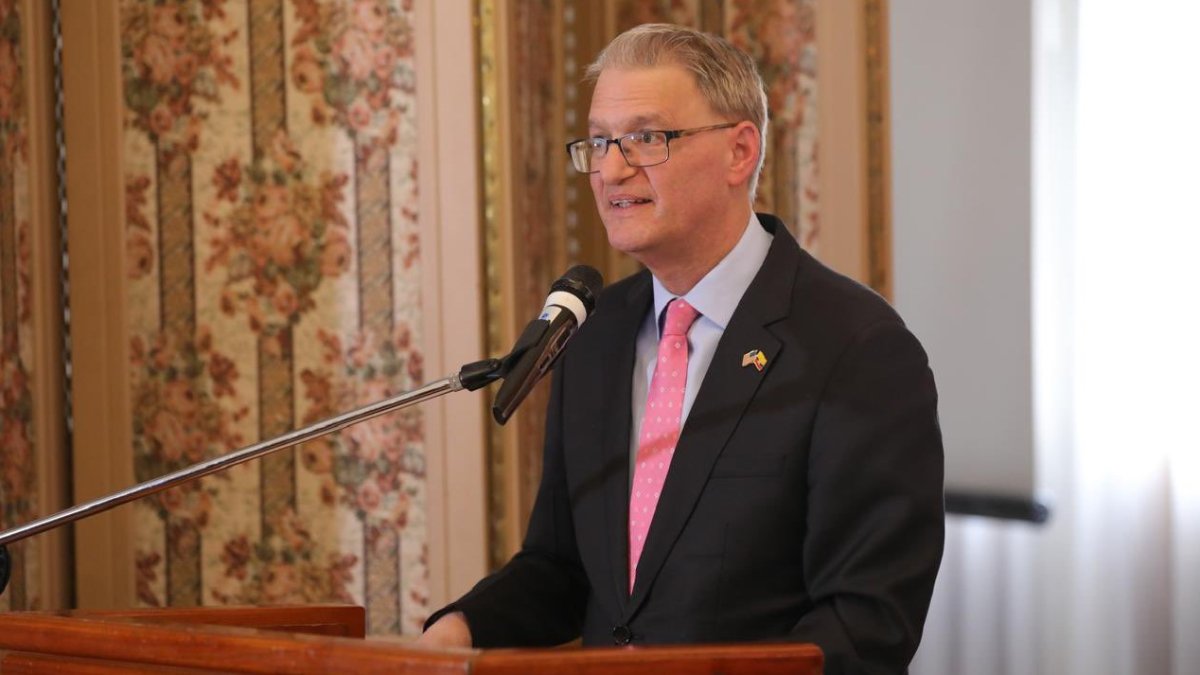 Lawrence Petroni se desempeñó como ministro consejero de la Embajada de Estados Unidos en Ecuador, desde 2023.