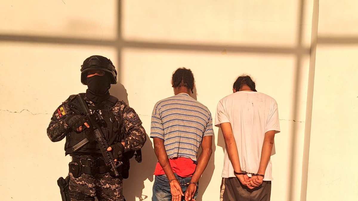 Uno de los detenidos tiene siete antecedentes penales por ribo y extorsión.