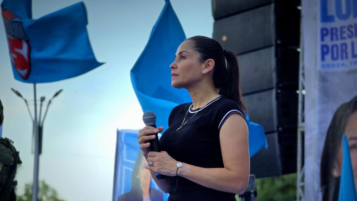 La candidata presidencial de la Revolución Ciudadana, Luisa González.