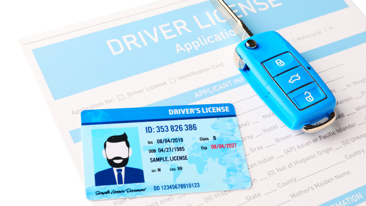 Referencial. Permiso de conducir para menores de edad.