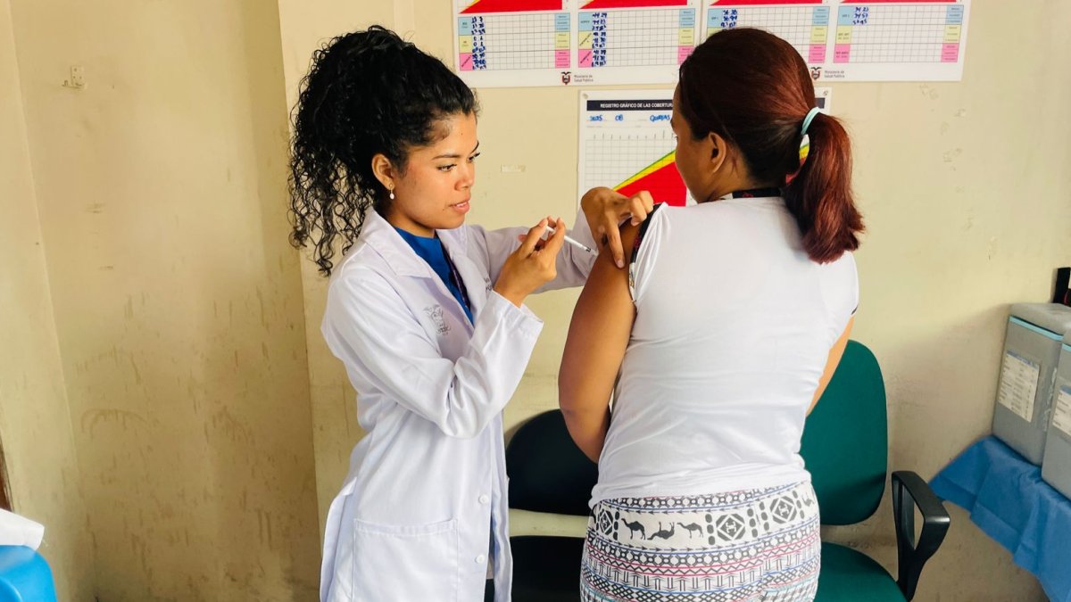 Aunque no se reportan casos de fiebre amarilla en Ecuador desde 2017, el MSP insiste en la importancia de inmunizarse contra la enfermedad para evitar riesgos.