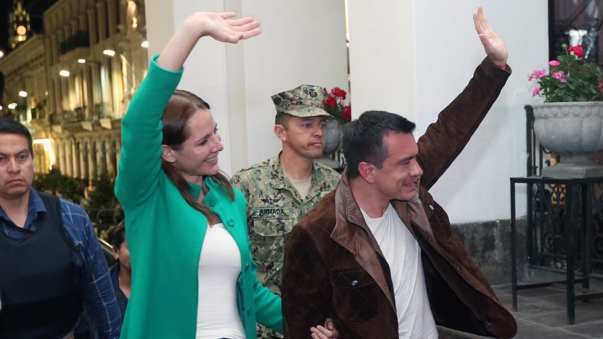 Daniel Noboa ganó las elecciones en la segunda vuelta del 13 de abril. Se plantea convocar a una Asamblea Constituyente para cambiar la Constitución.