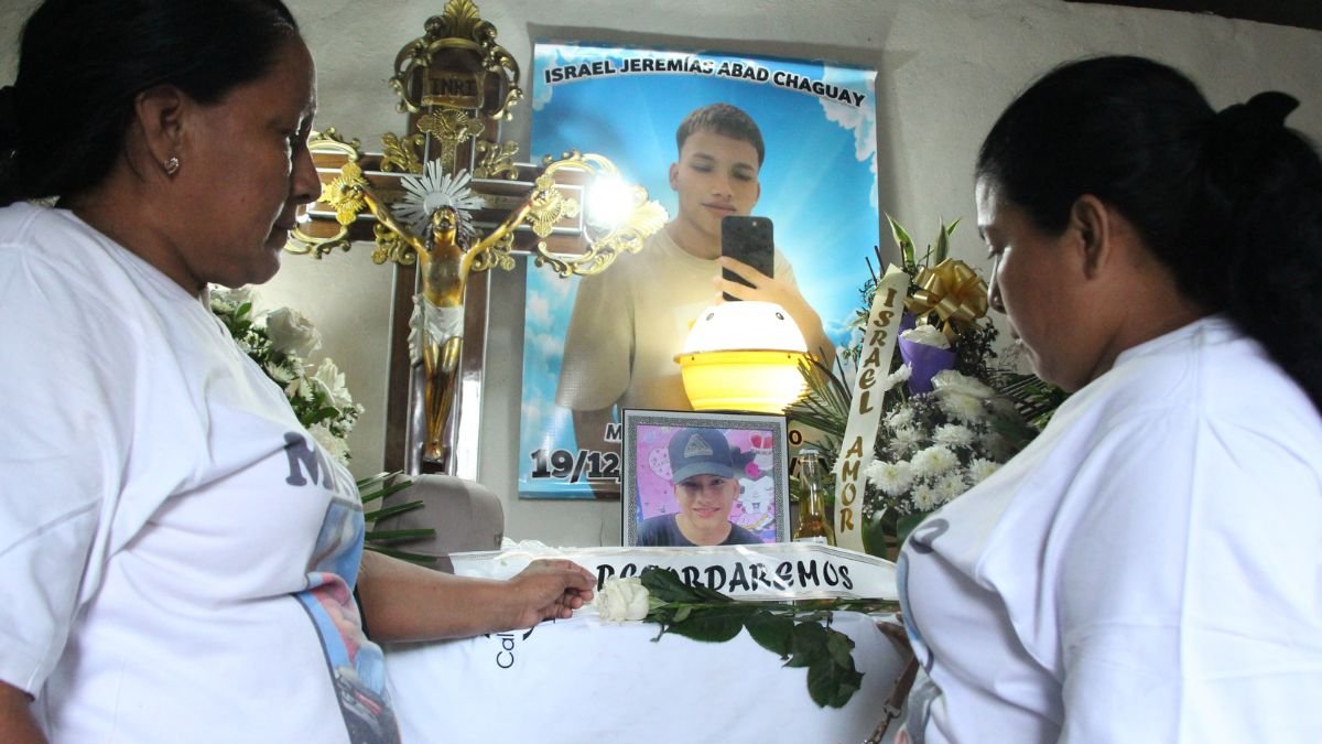 Familiares velan al chico y lo sepultarán este miércoles 23 de abril.