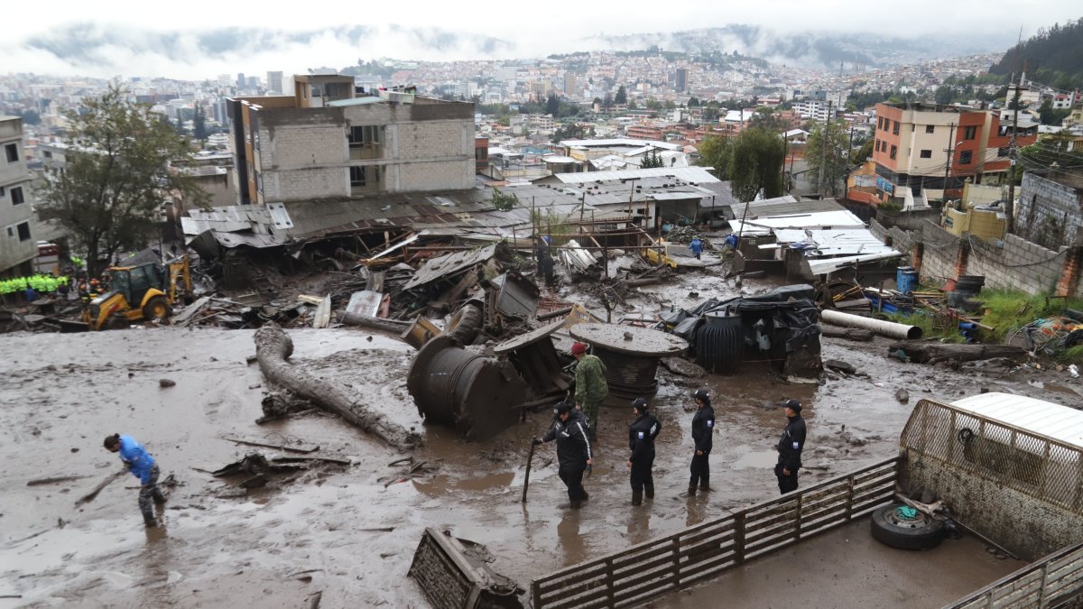El simulacro busca preparar a los moradores de La Gasca ante posibles incidentes naturales, como los aluviones que ocurrieron en 2022 y 2024.