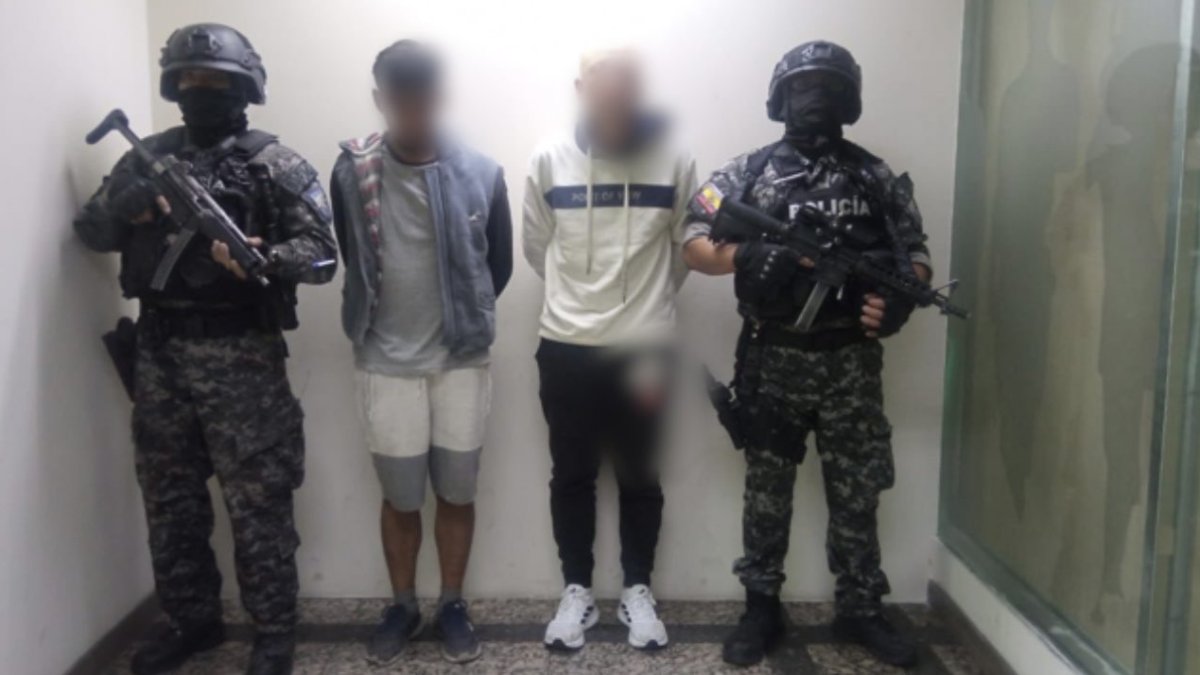 Dos personas fueron detenidas por el presunto delito de tenencia y expendio de sustancias sujetas a fiscalización en el sector de Toctiuco