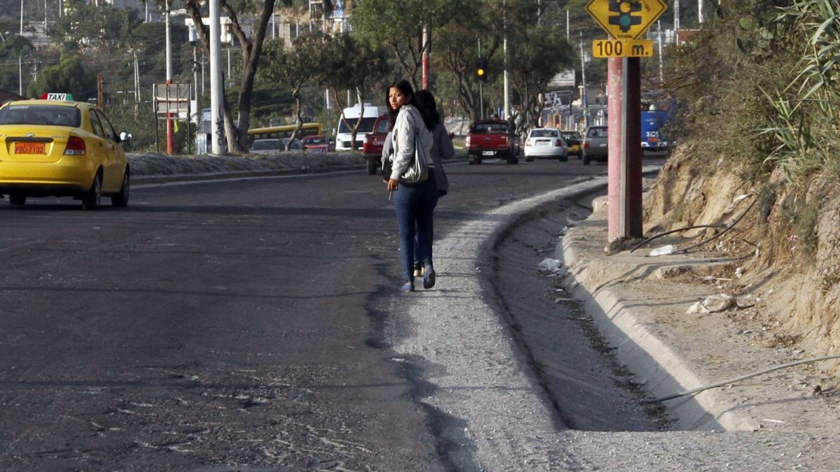 La av. Manuel Córdova Galarza conecta con las parroquias del norccidente de Quito.