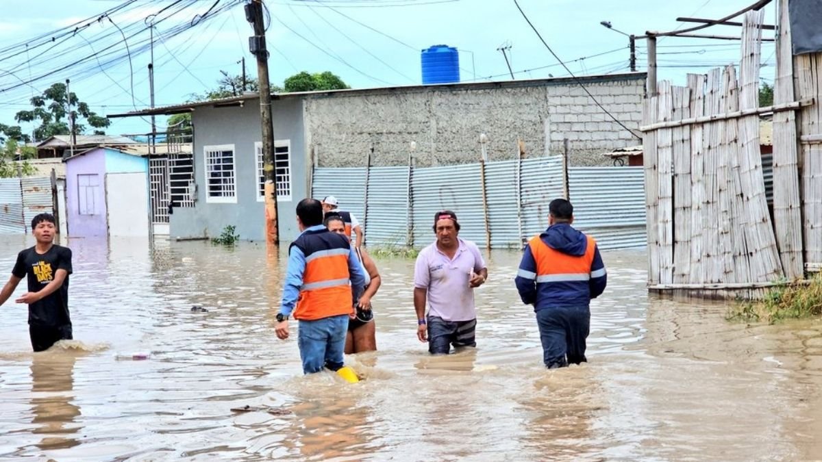 El actual invierno ha causado inundaciones en varios sectores del país, como en Machala.