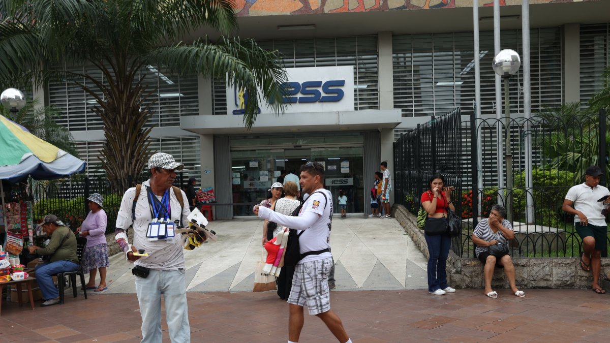 La informalidad en el empleo se eleva entre los mayores de 40 años.