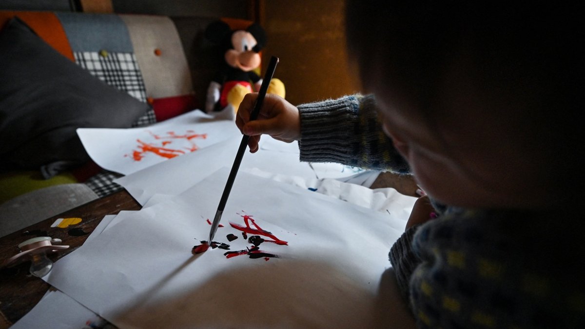 Esta foto tomada el 8 de abril de 2025 muestra a la artista 