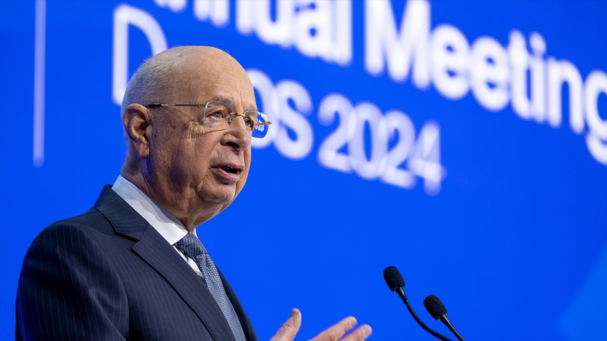 Klaus Schwab es economista y empresario alemán, que creó en 1971 el Foro de Davos, en Suiza.