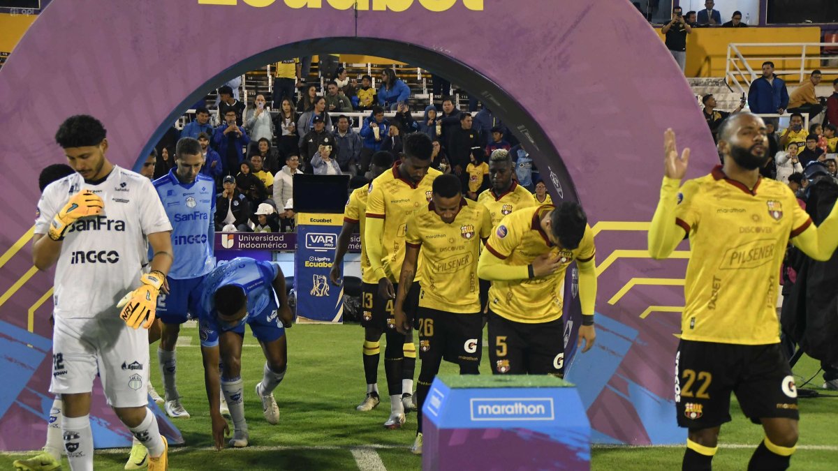 Barcelona visitó a Macará en la fecha 10 de la LigaPeo