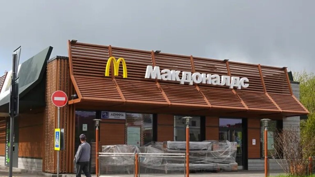 Local. Un restaurante cerrado en Podolsk, a las afueras en Moscú.