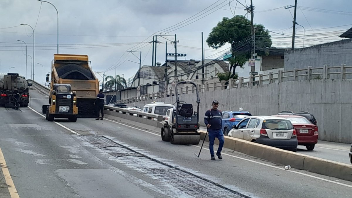 Algunas pasos a desnivel también han sido reparados