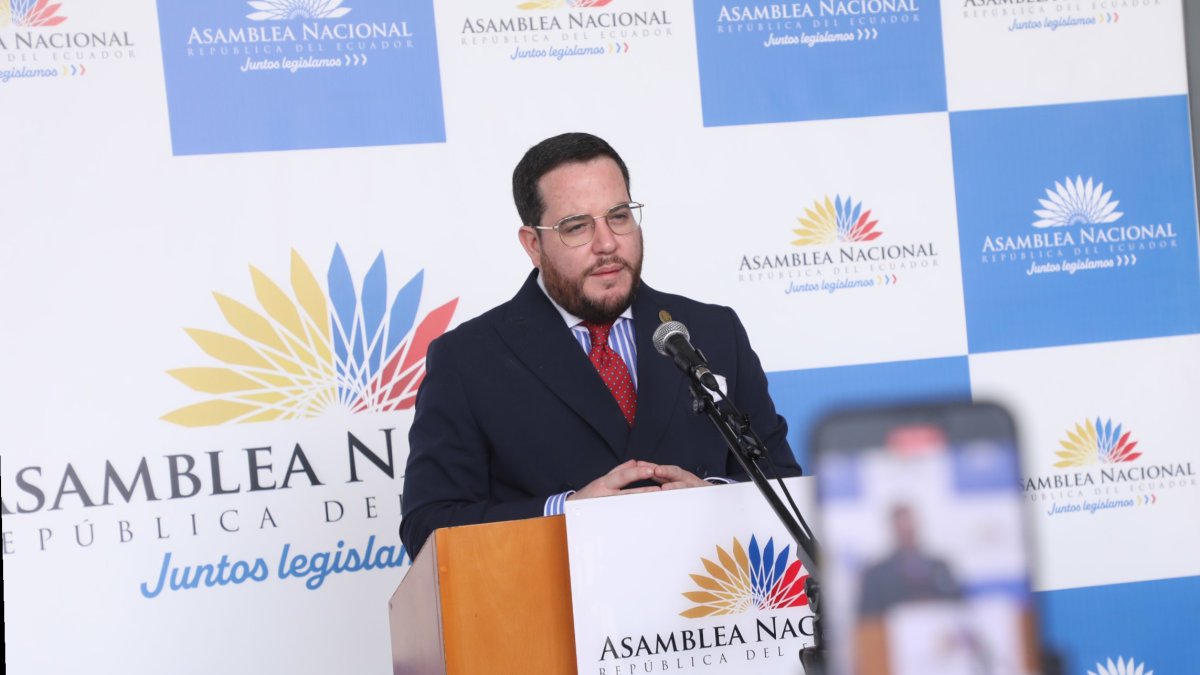 El secretario general de la Asamblea, Alejandro Muñoz.