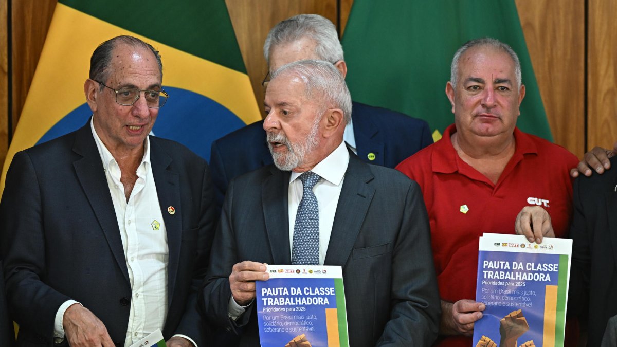 El presidente de Brasil, Luiz Inácio Lula da Silva, durante una reunión en el Palacio de Planalto en Brasilia (Brasil).