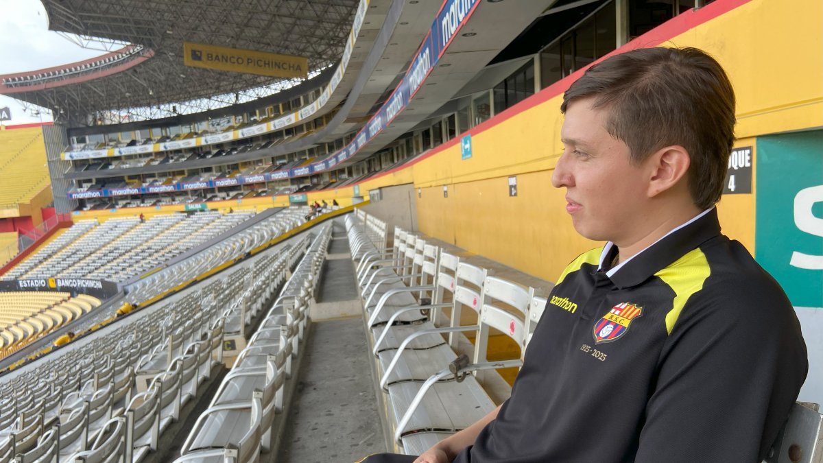 Ángel Ramírez el hincha y socio de Barcelona nacido el 1 de mayo.
