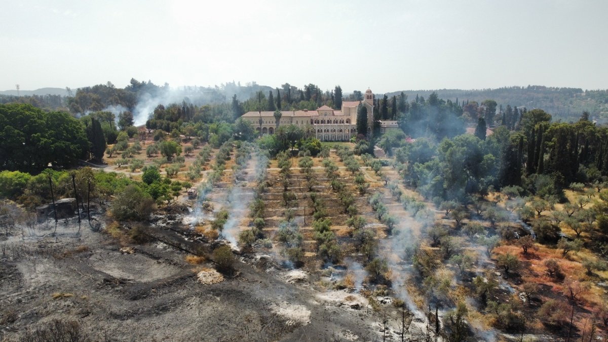 Incendio a las afueras de Jerusalén.
