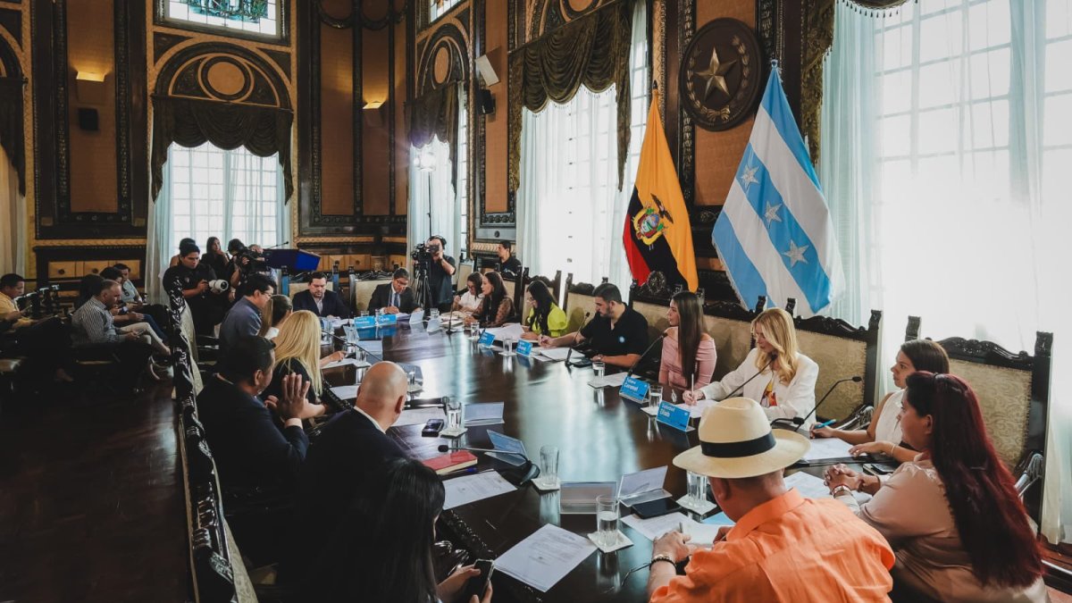 El Concejo cantonal de Guayaquil aprobó un nuevo endeudamiento con el Banco de Desarrollo de América Latina y El Caribe (CAF) para ejecutar obras viales.