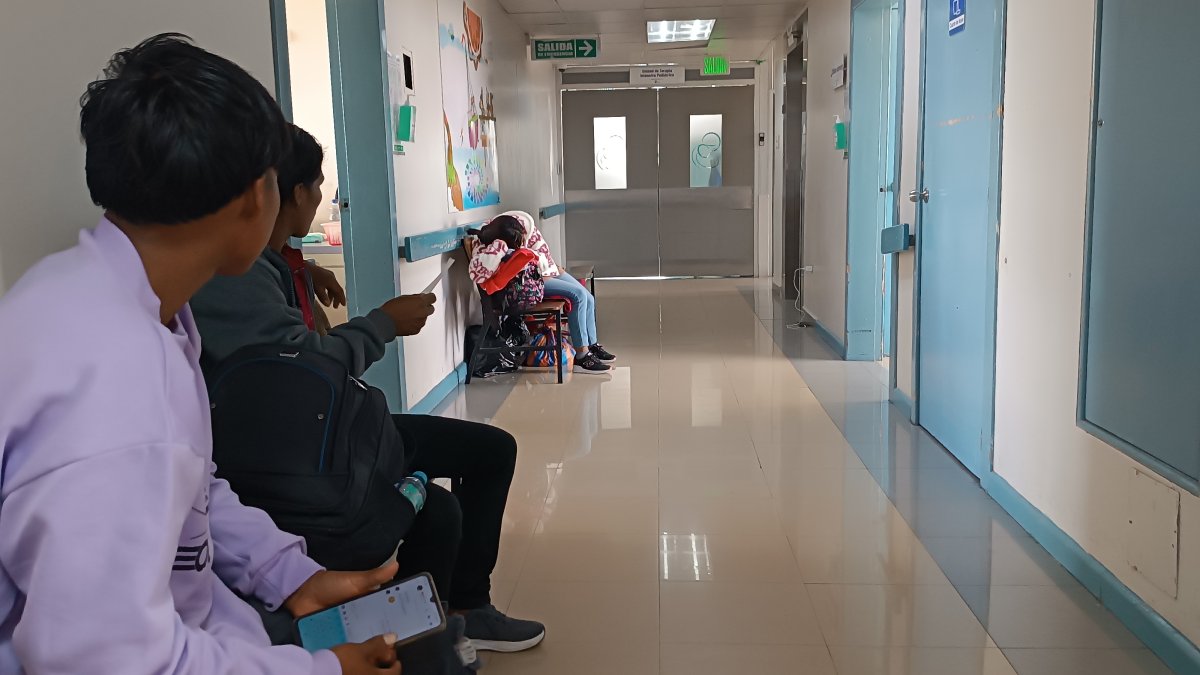 En el Hospital Vicente Corral Moscoso están ingresados tres niños del cantón Taisha.