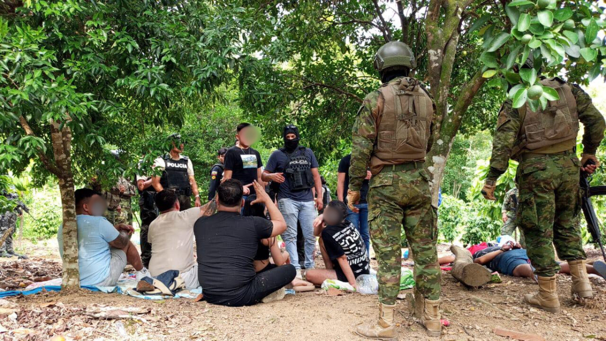 Los cinco secuestrados fueron liberados por las autoridades tras acción conjunta.