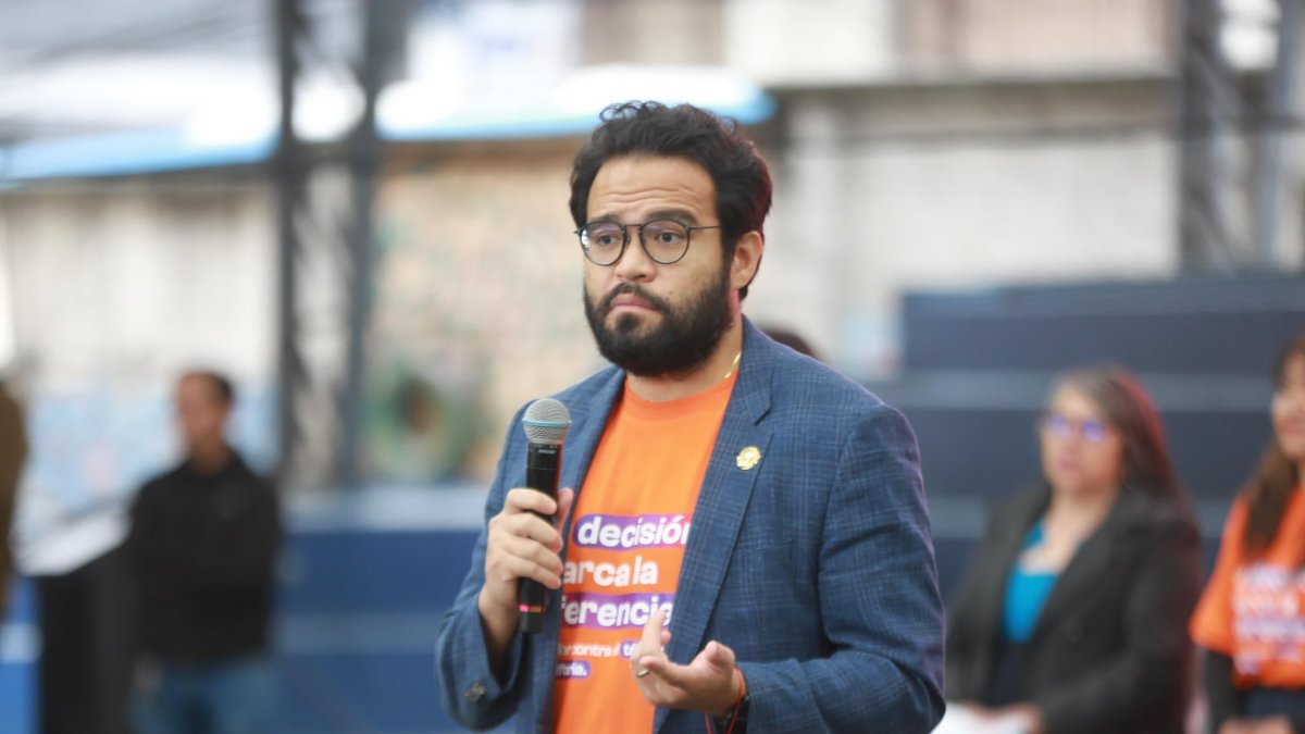 El ministro de Salud, Edgar José Lama, informó las accionar a tomar tras la sesión del Comité de Operaciones de Emergencia Nacional.