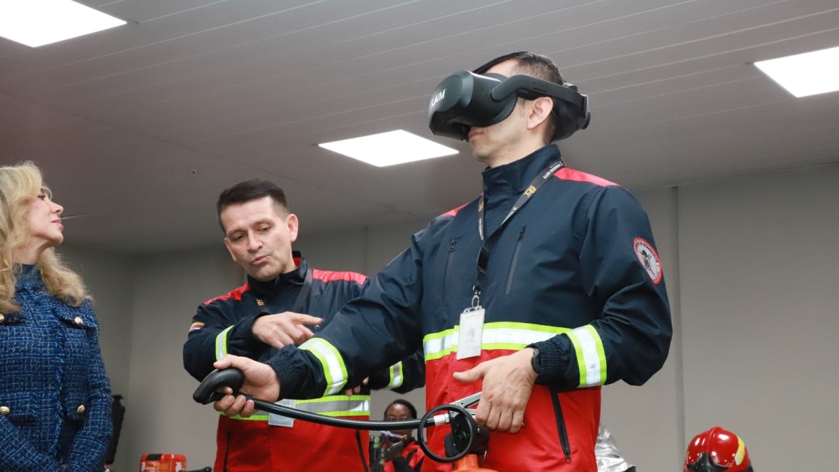 IESS organizó un foro que impulsa la cultura de prevención y protección de los trabajadores.