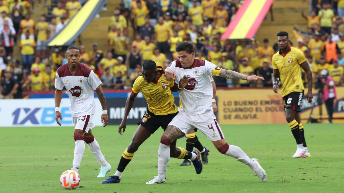 Barcelona Sc y Vinotinto se enfrentaron en el estadio Monumental.