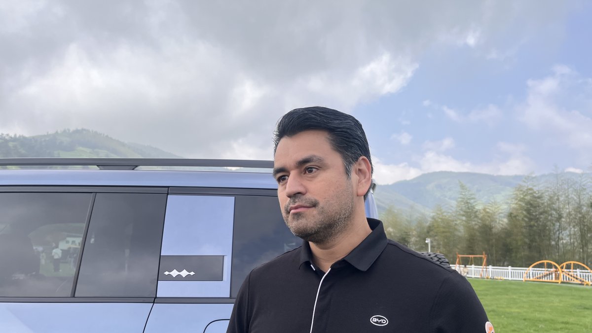 Burbano durante su diálogo con EXPRESO.