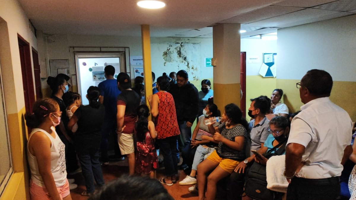 Este es el ambiente en un centro de salud de la Martha de Roldós. Aquí la vacuna se aplica solo los lunes y miércoles 